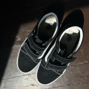 Juniors 6 Velcro Vans off The Wall Black